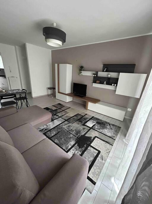 Apartamento La Dimora Di Enea Bríndisi Exterior foto