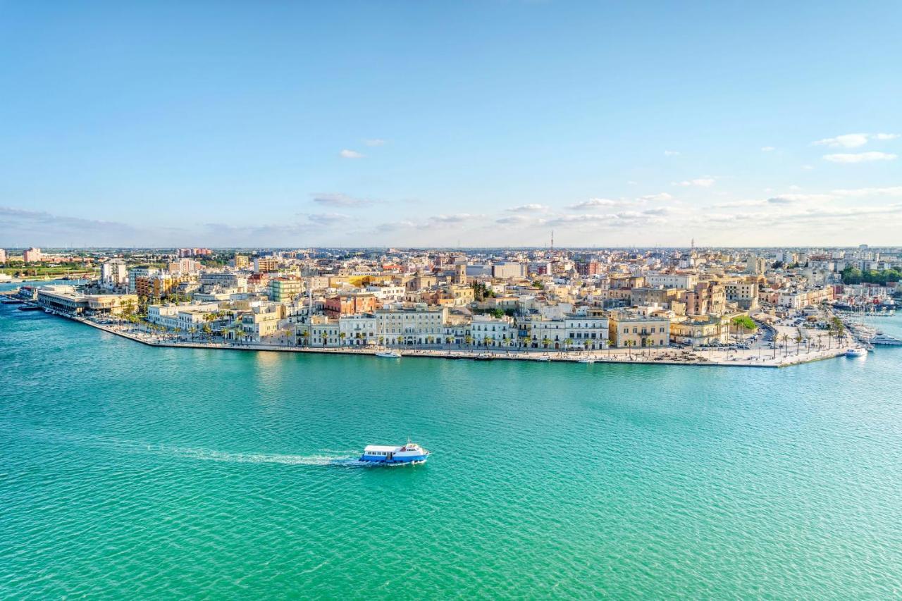 Apartamento La Dimora Di Enea Bríndisi Exterior foto